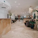 Reef & Hotel 4*