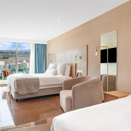 Hotel Reef & Marsalforn