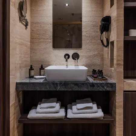 Reef - Hotel 4*