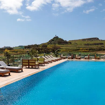 Reef & Hotel 4*