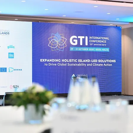 Hotel Reef & Marsalforn